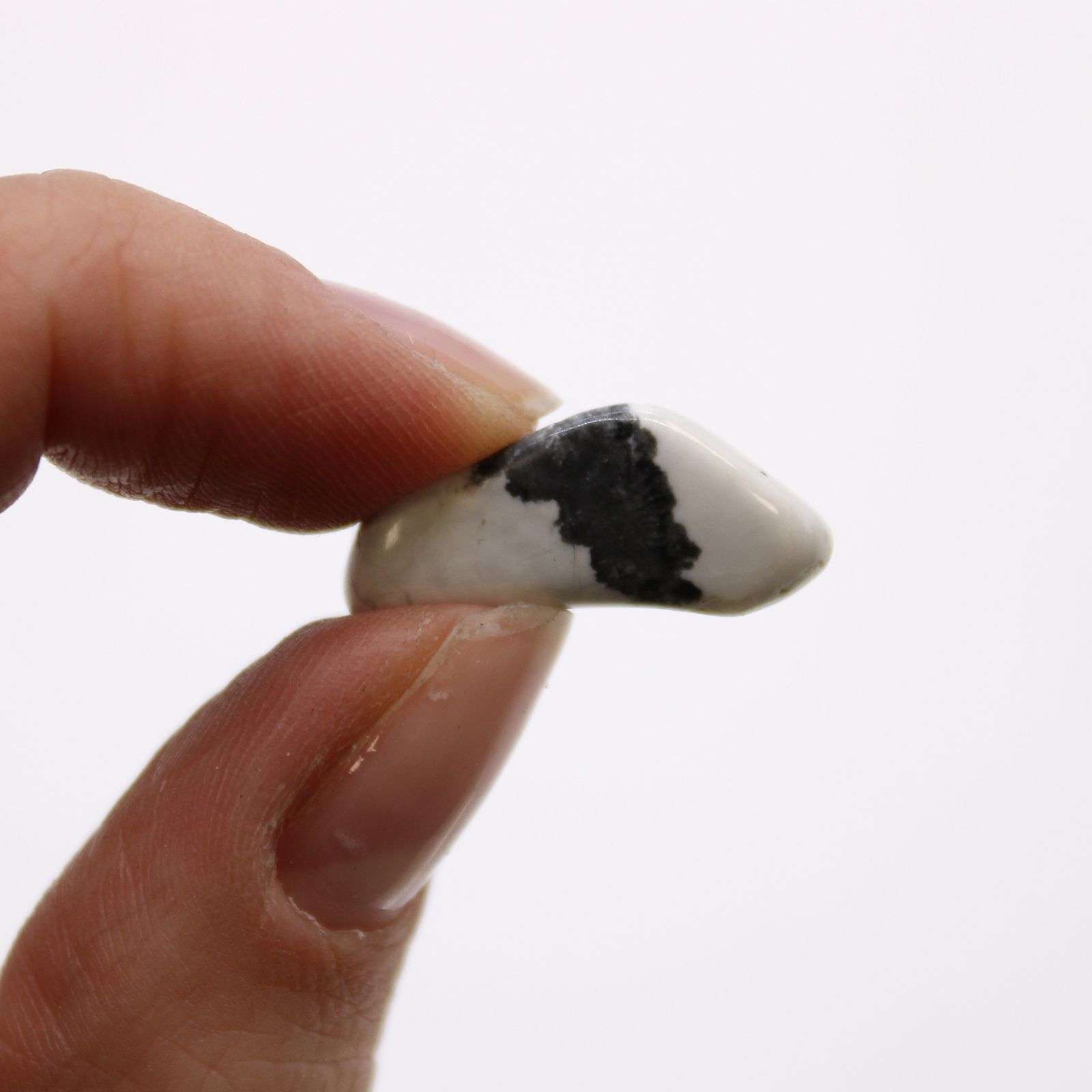 Pequeñas piedras africanas - Howlita blanca - Magnesita - Imagen 2