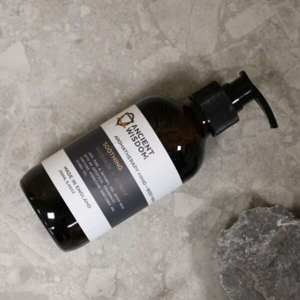 Jabón líquido de manos y cuerpo de salvia sclarea y lavanda 250ml - Imagen 3