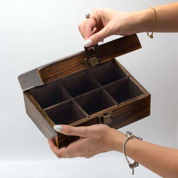 Caja de Té Tallada de Madera de Mango – 9 Compartimentos - Imagen 4